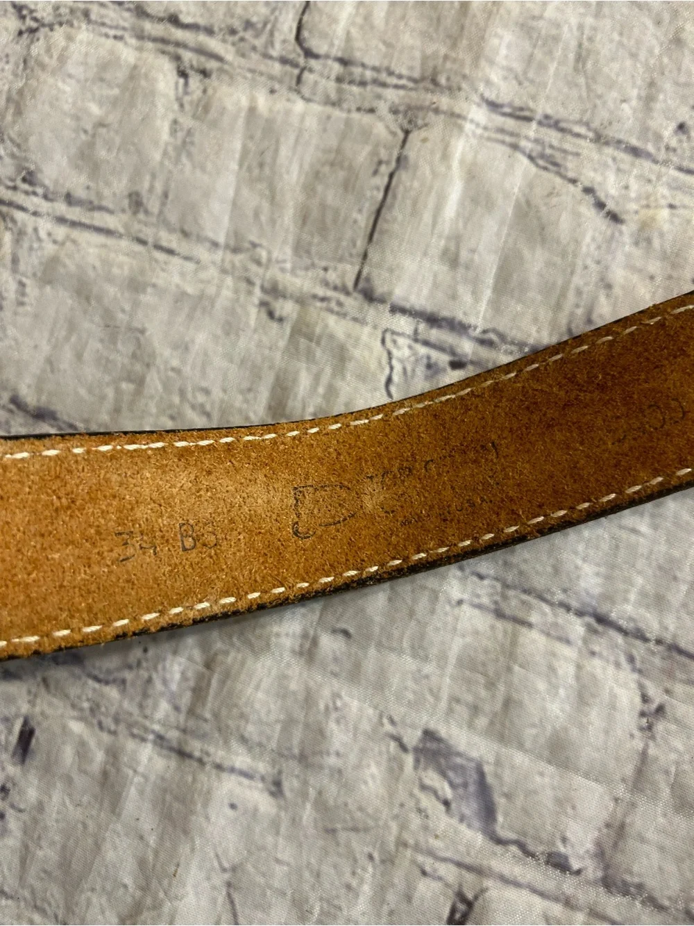 LOT OF (2) VINTAGE WESTERN LEATHER EMBOSSED MENS BROWN BIRDS & FLORAL BELTS